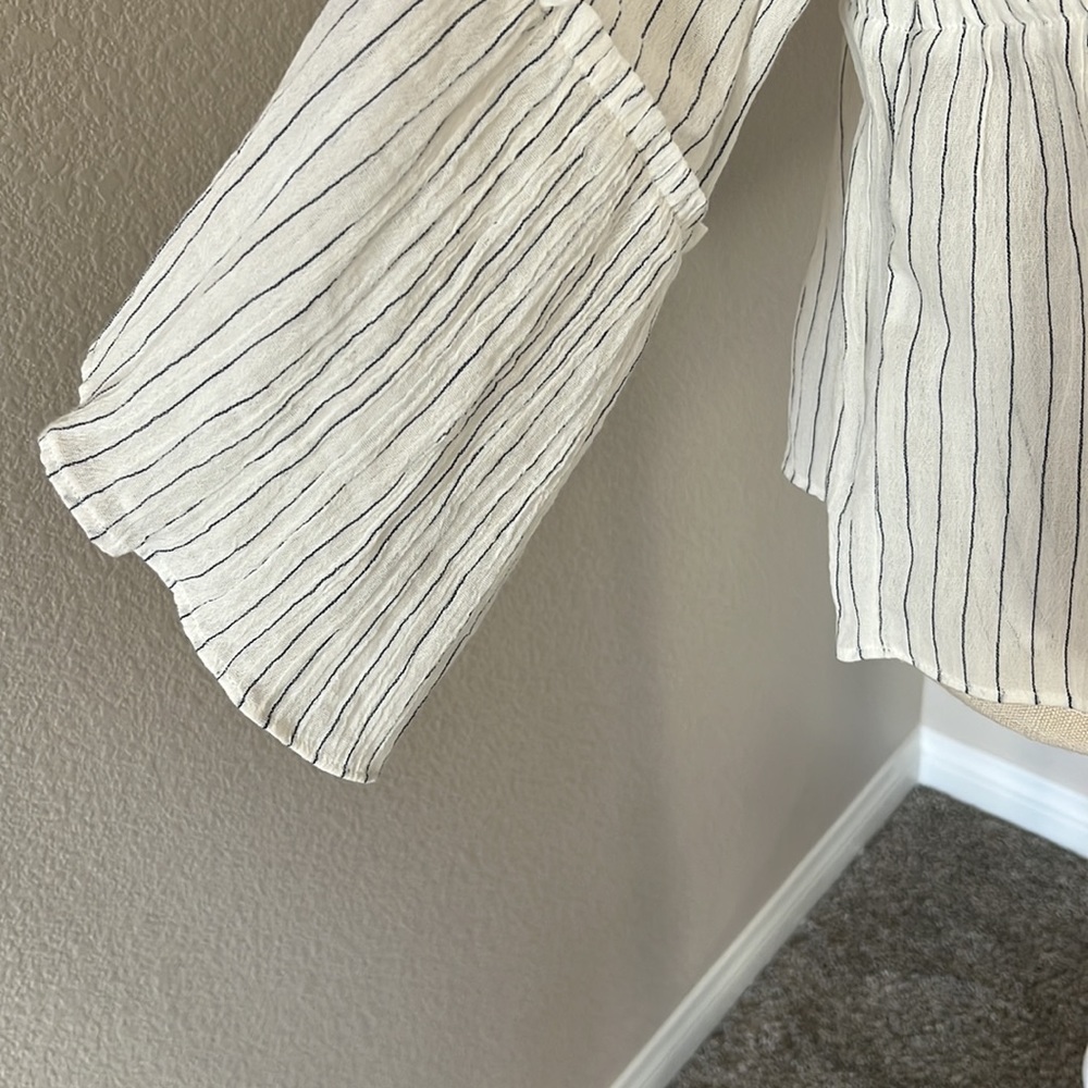Madewell top - Picture 6 of 6